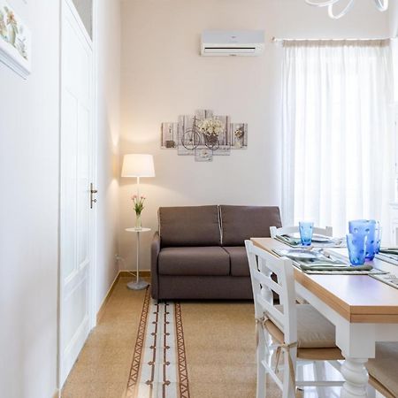 Stazione Notarbartolo Bright & Cozy Apartment Palermo Exterior foto